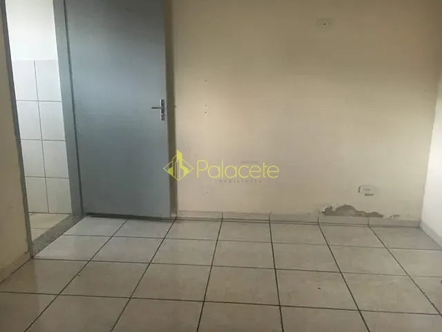 Loja para alugar, no bairro Jardim Cristina em Pindamonhangaba