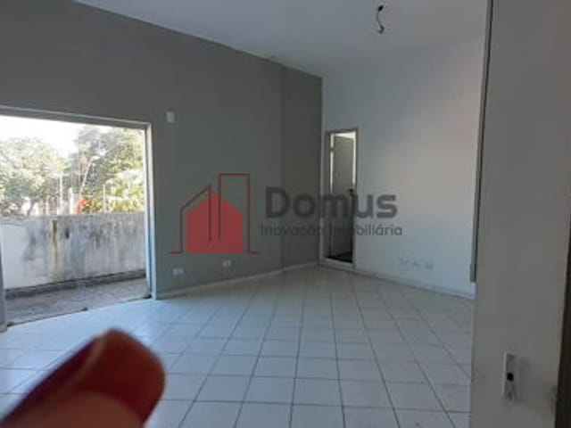 Sala para alugar, no bairro Centro em Pindamonhangaba