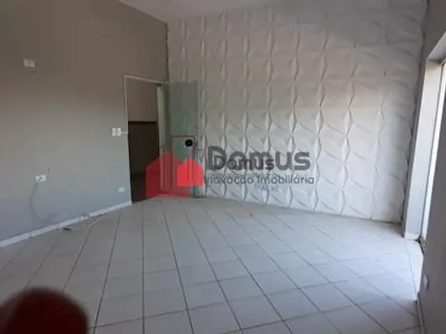 Sala para alugar, no bairro Centro em Pindamonhangaba