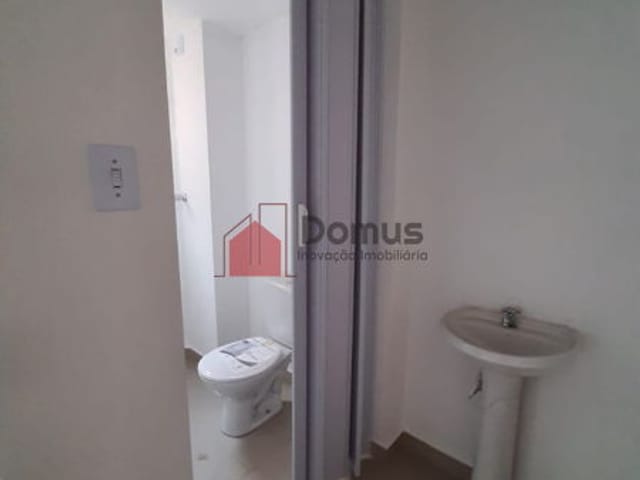 Sala para alugar, no bairro Centro em Pindamonhangaba