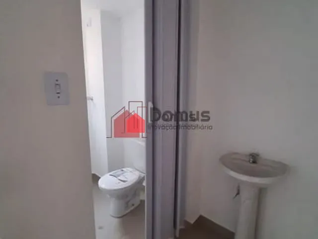 Sala para alugar, no bairro Centro em Pindamonhangaba
