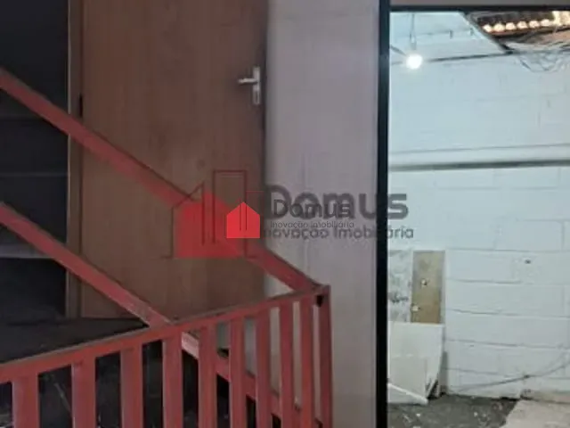 Galpão / Barracão com 500m², para alugar, no bairro São Benedito em Pindamonhangaba