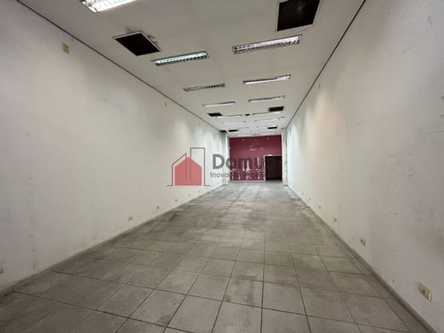 Sala com 130m², para alugar, no bairro Centro em Taubaté
