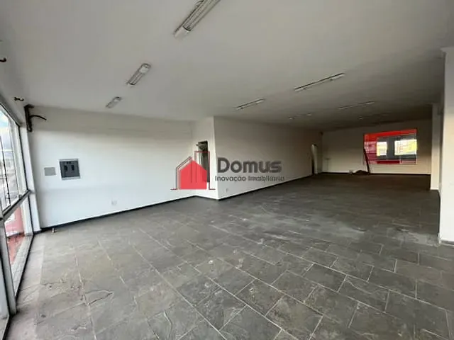 Sala para alugar, no bairro Centro em Pindamonhangaba