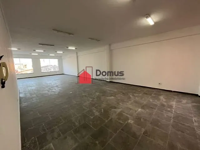 Sala para alugar, no bairro Centro em Pindamonhangaba