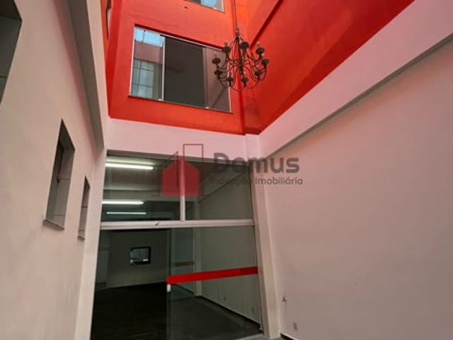 Sala para alugar, no bairro Centro em Pindamonhangaba