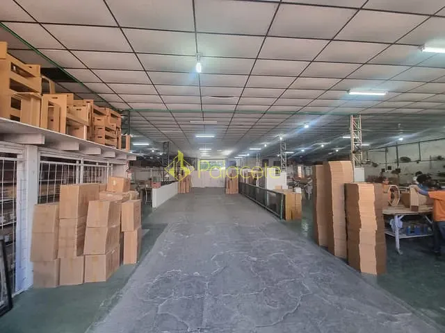 Galpão / Barracão com 1680m², à venda, no bairro São Roque em Aparecida
