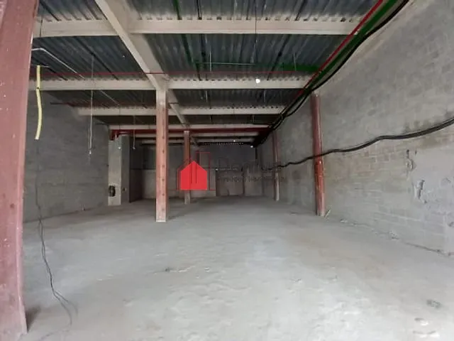 Comercial para alugar, no bairro Centro em Pindamonhangaba