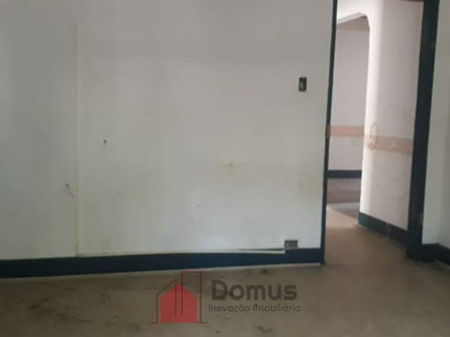 Comercial com 3916m², à venda ou para alugar, no bairro Centro em Pindamonhangaba