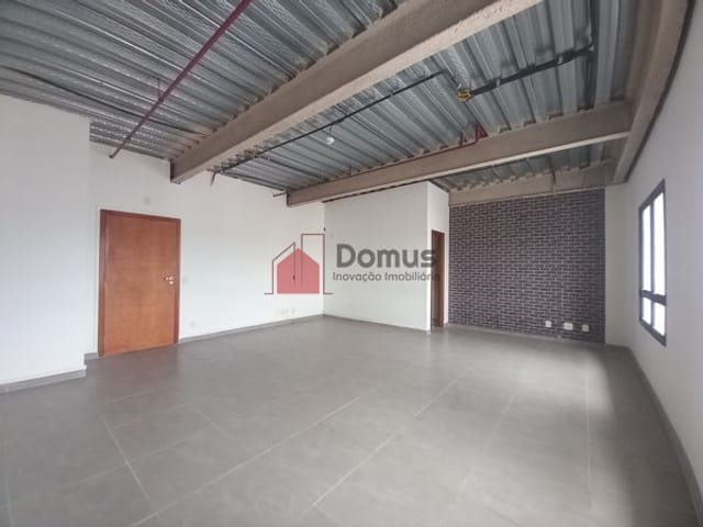 Sala para alugar, no bairro Centro em Pindamonhangaba