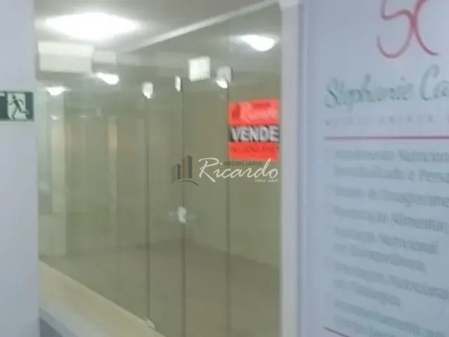Sala com 52m², à venda, no bairro Centro em Arapongas