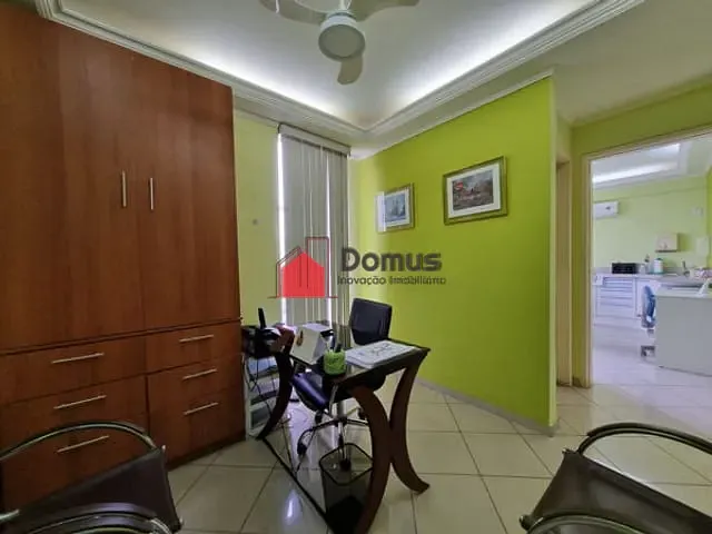 Sala à venda, no bairro Centro em Pindamonhangaba