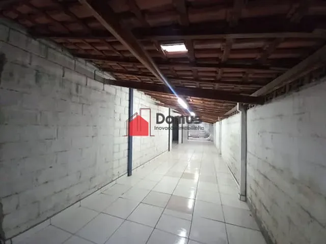 Galpão / Barracão para alugar, no bairro Moreira César em Pindamonhangaba