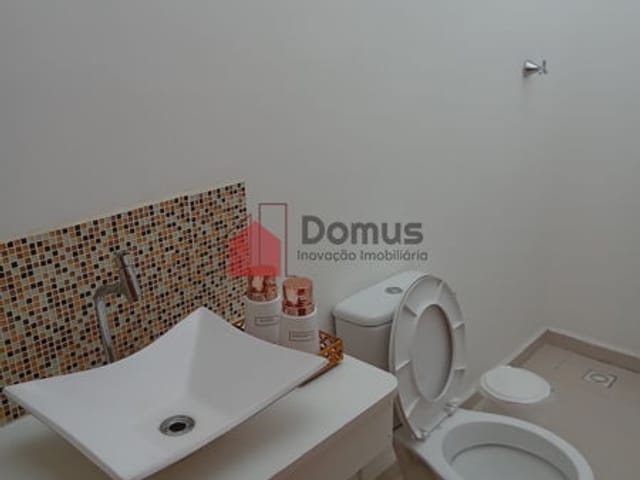 Sala para alugar, no bairro Jardim Rosely em Pindamonhangaba