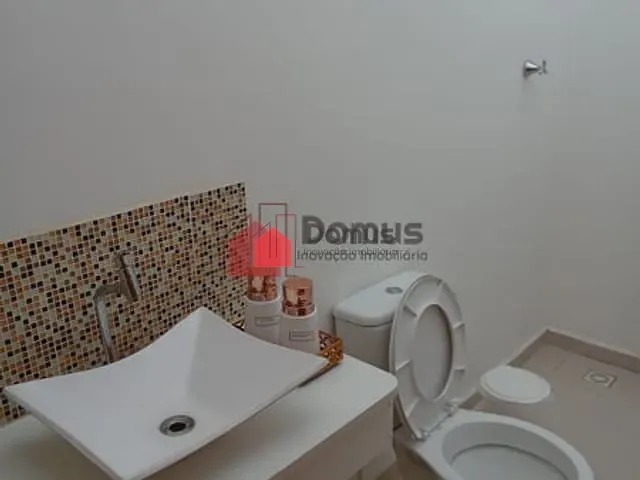 Sala para alugar, no bairro Jardim Rosely em Pindamonhangaba