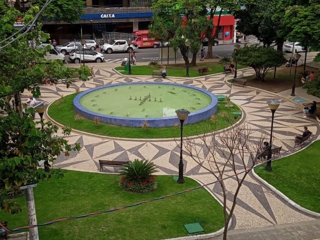 Sala à venda, no bairro Centro em Pindamonhangaba