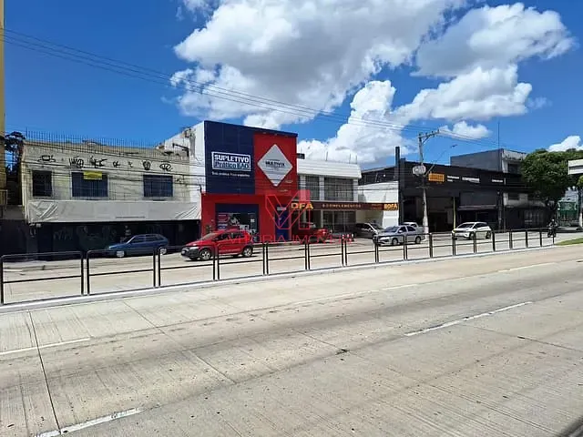 Loja com 430m², à venda, no bairro ILHA DE MONTE BELO em Vitoria