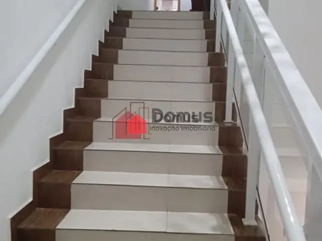Sala para alugar, no bairro Jardim Rosely em Pindamonhangaba