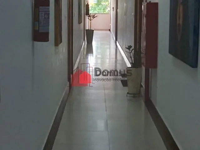 Sala para alugar, no bairro Jardim Rosely em Pindamonhangaba