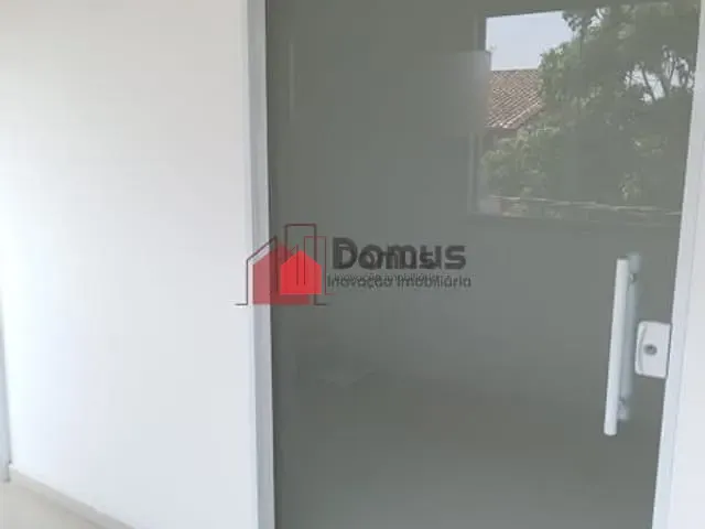 Sala para alugar, no bairro Jardim Rosely em Pindamonhangaba