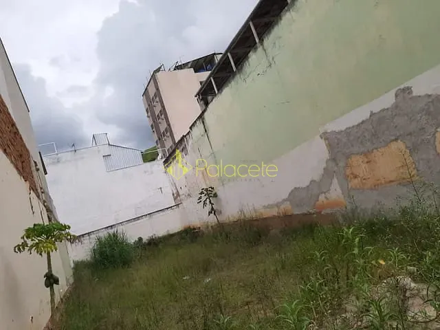 Galpão / Barracão à venda, no bairro Santa Rita em Aparecida