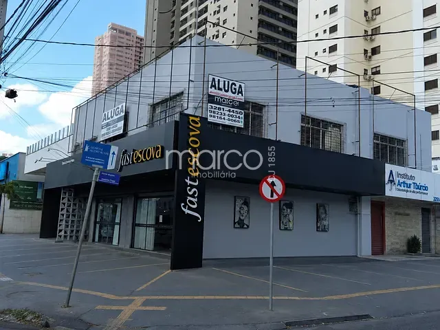 Sala para alugar, no bairro Setor Bueno em Goiânia