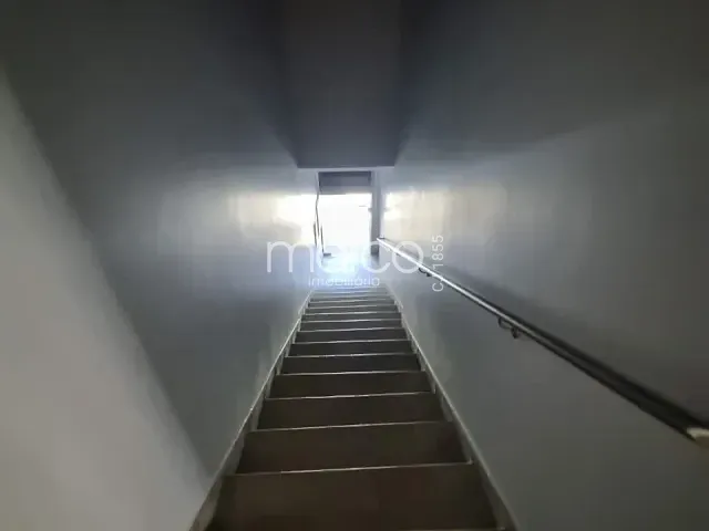Sala para alugar, no bairro Setor Bueno em Goiânia