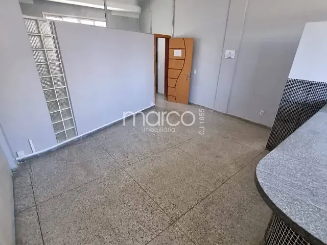 Sala para alugar, no bairro Setor Bueno em Goiânia