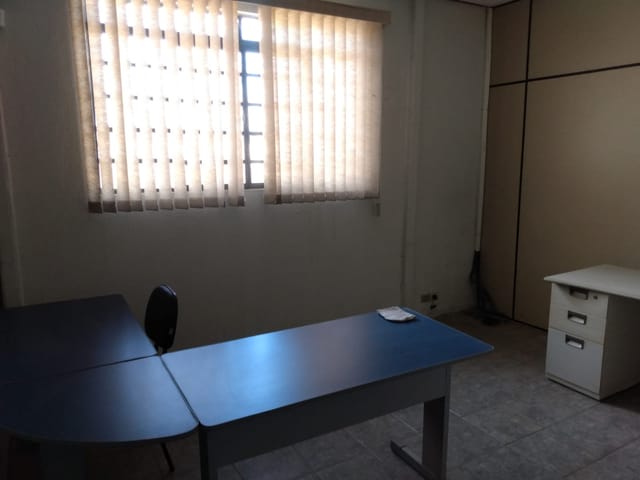Galpão / Barracão com 1968m², para alugar, no bairro Triângulo em Pindamonhangaba