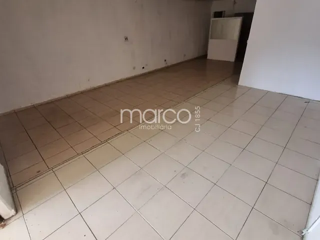 Sala para alugar, no bairro Cidade Jardim em Goiânia