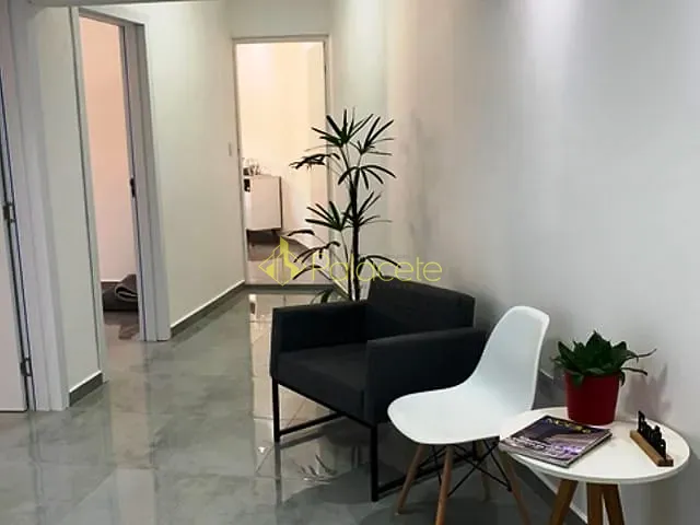 Sala com 10m², para alugar, no bairro Jardim Boa Vista em Pindamonhangaba