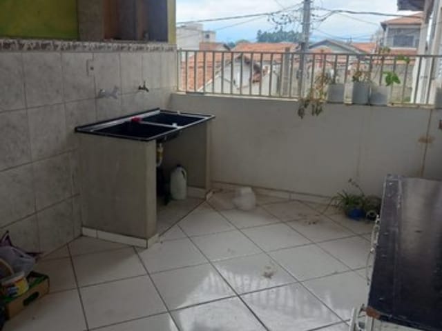 Comercial com 250m² 4 quartos e 6 banheiros, à venda ou para alugar, no bairro Vila Olímpia em Taubaté