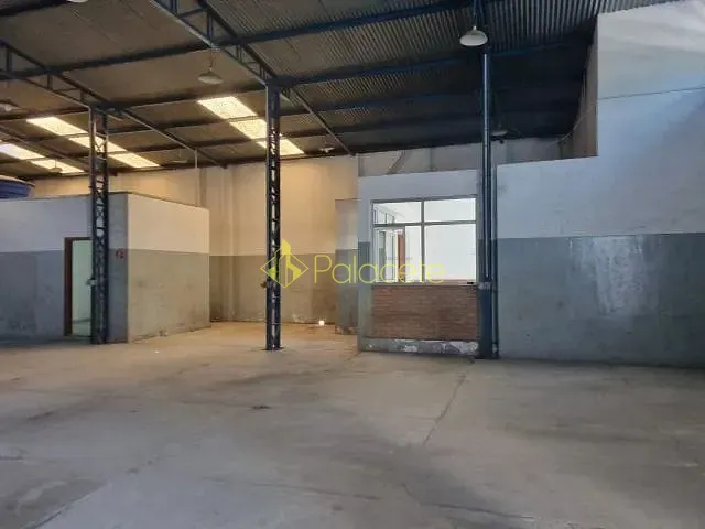 Galpão / Barracão à venda, no bairro Jardim Santana em Tremembé
