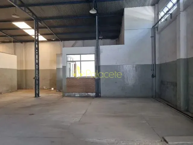 Galpão / Barracão à venda, no bairro Jardim Santana em Tremembé