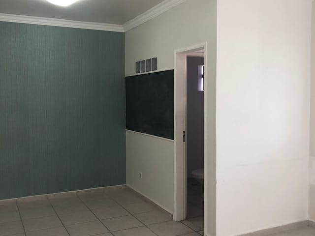 Sala com 35m², à venda, no bairro Centro em Taubaté
