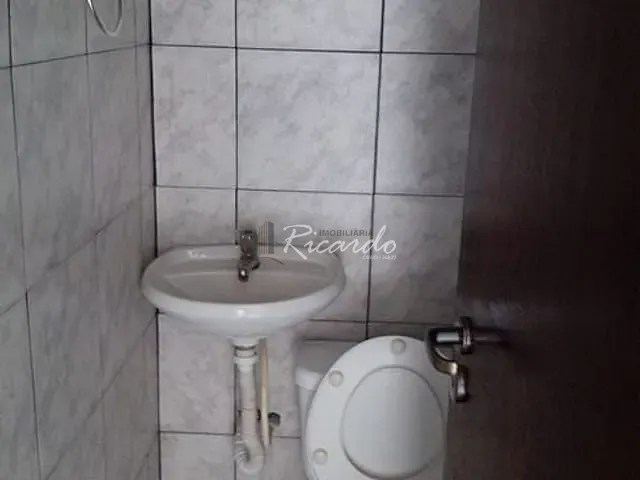 Sala para alugar, no bairro Centro em Arapongas