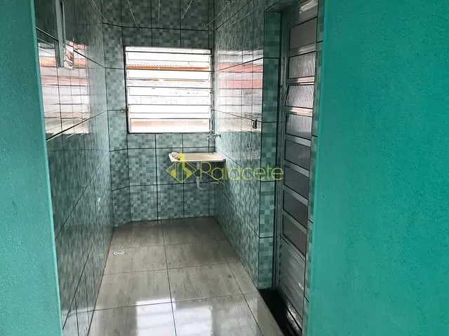 Loja com 200m², à venda, no bairro Itaim Paulista em São Paulo