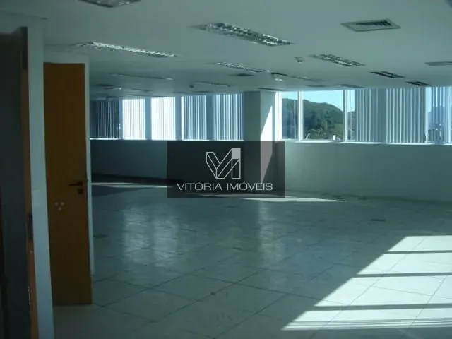 Apartamento com 700m², para alugar, no bairro Jardim da Penha em Vitória