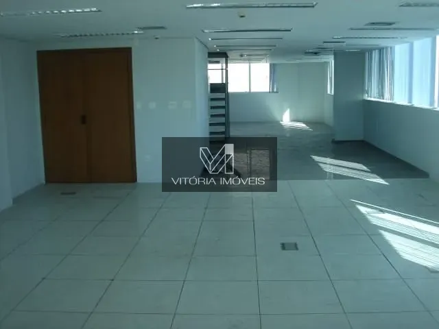 Apartamento com 700m², para alugar, no bairro Jardim da Penha em Vitória