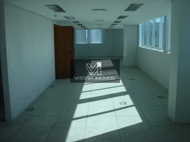 Apartamento com 700m², para alugar, no bairro Jardim da Penha em Vitória