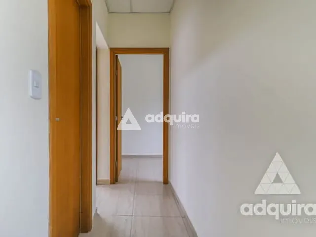 Casa com 182m², à venda, no bairro Centro em Ponta Grossa