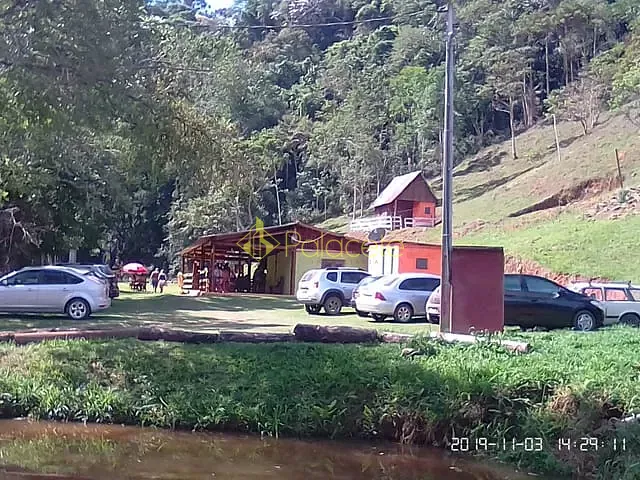 Comercial com 35400m² 5 quartos e 10 banheiros, à venda, no bairro Bairro do Macuco em Taubaté