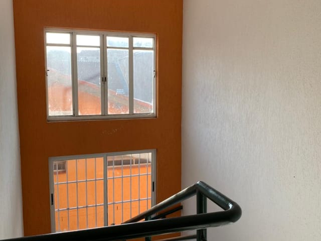 Comercial com 400m² 6 quartos e 5 banheiros, para alugar, no bairro Centro em Taubaté
