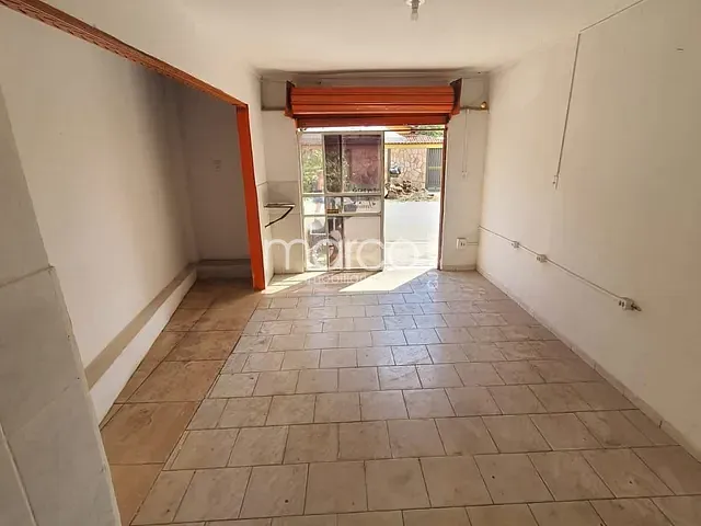Comercial para alugar, no bairro Vila Santa Helena em Goiânia