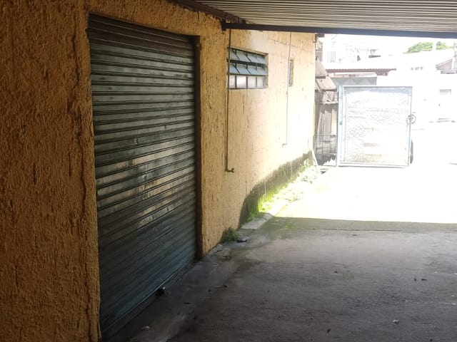 Galpão / Barracão com 373m², à venda, no bairro Jardim Santa Luzia em Pindamonhangaba