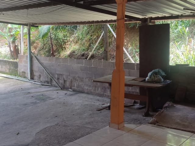 Galpão / Barracão com 373m², à venda, no bairro Jardim Santa Luzia em Pindamonhangaba