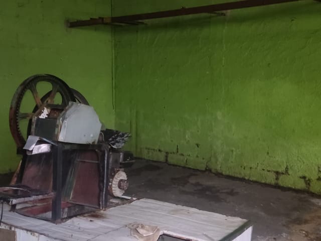 Galpão / Barracão com 373m², à venda, no bairro Jardim Santa Luzia em Pindamonhangaba