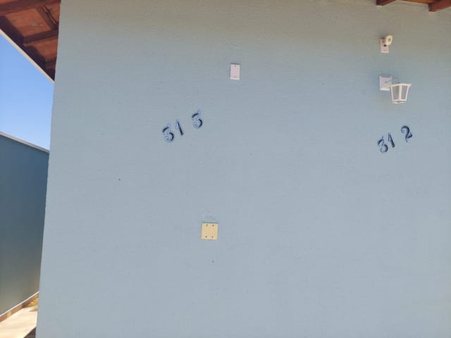 Comercial com 80m² 3 quartos e 3 banheiros, à venda, no bairro Residencial Flamboyant em Pindamonhangaba