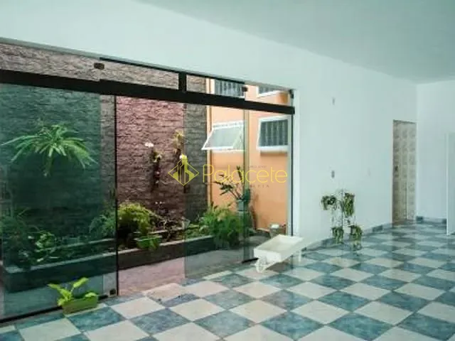 Loja com 175m², à venda, no bairro Moreira César em Pindamonhangaba