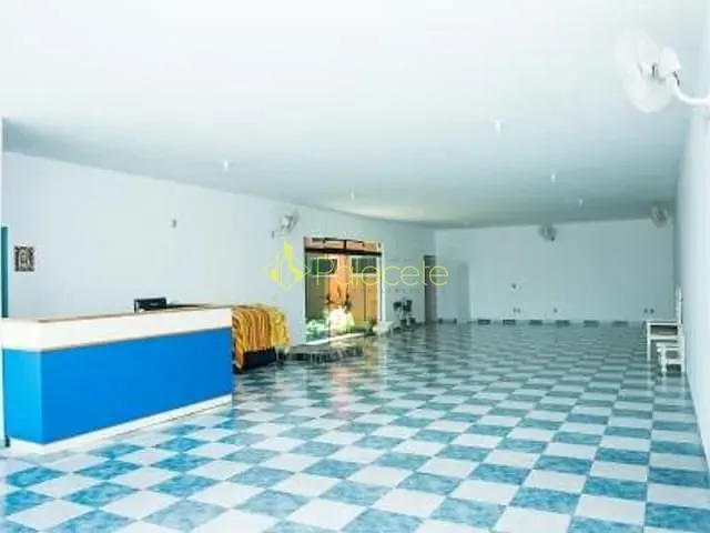 Loja com 175m², à venda, no bairro Moreira César em Pindamonhangaba